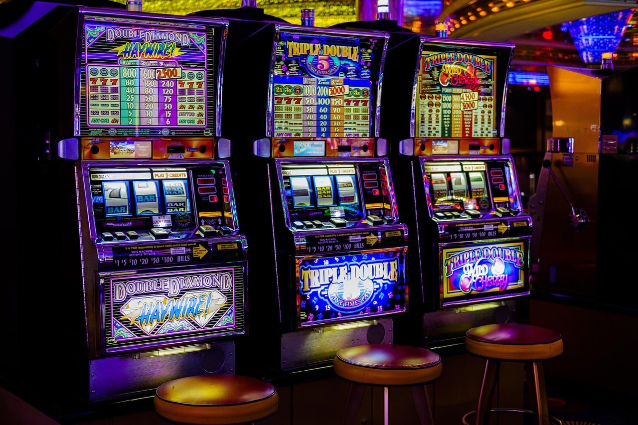 72i ကာစီနို Slots Jackpot ဆုကြီး MMK မြန်မာ ကာစီနို ဂိမ်းများ